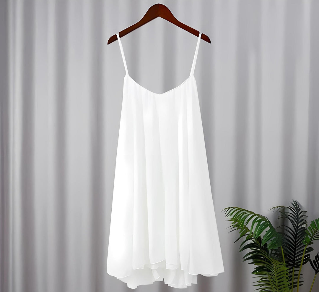 Mio™ | Elegancka, mini sukienka z otwartym tyłem